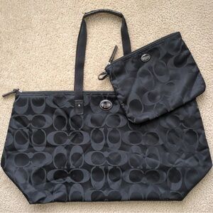 Getaway Signature Nylon Large Packable Weekender